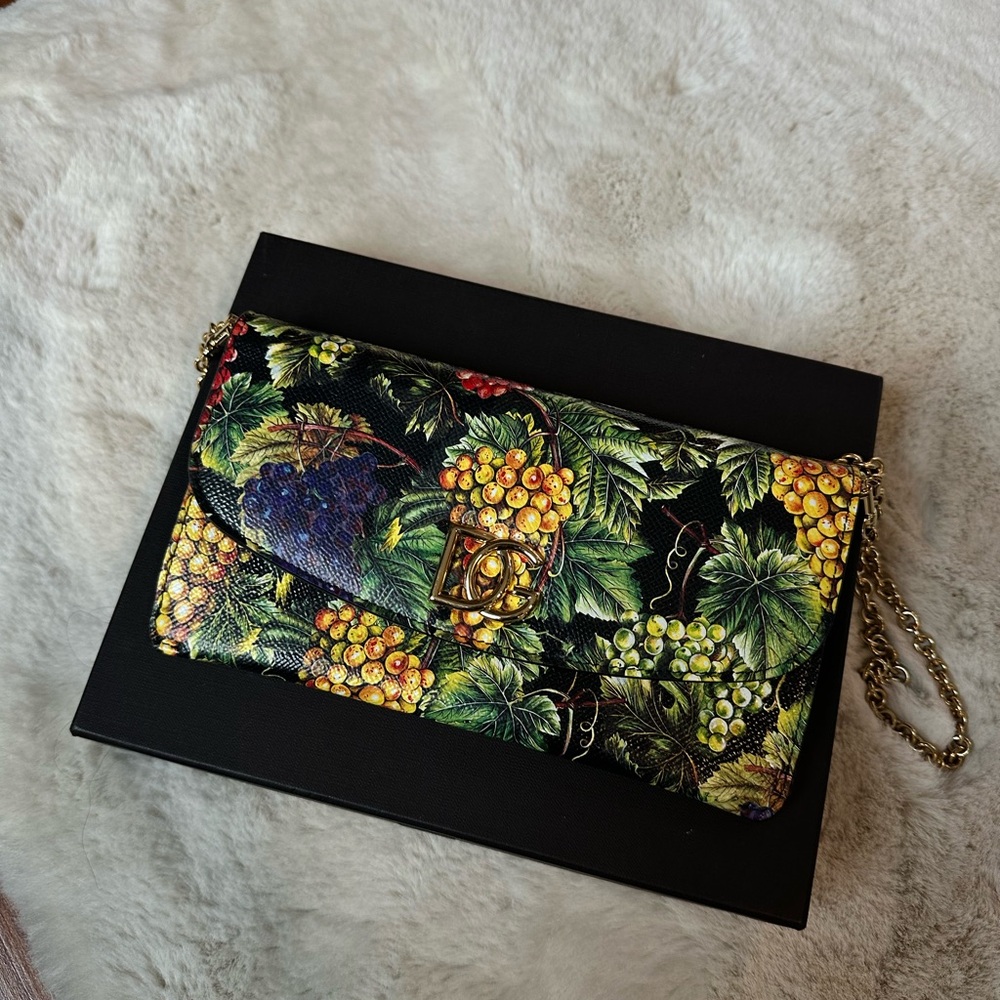 Dolce & Gabbana Floral print leather crossbody on chain - Picture 2 of 6